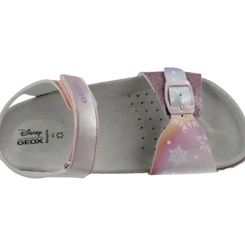 Adriel Sandal