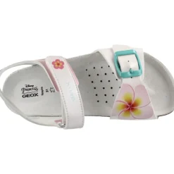 Adriel Sandal