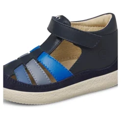 AURIX Sandals