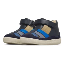 AURIX Sandals
