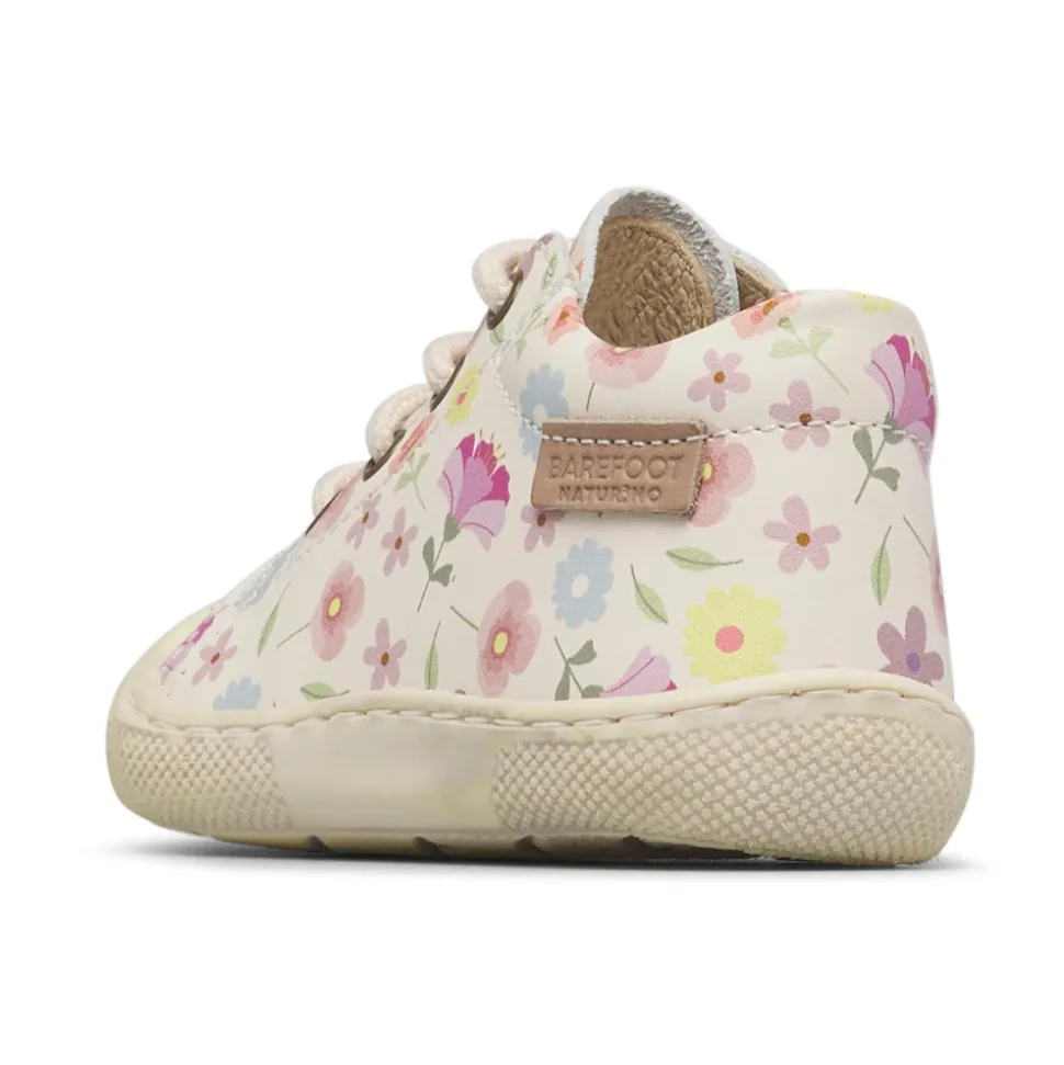 Barefoot Amur