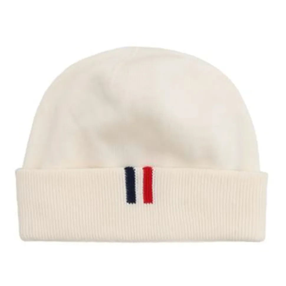 Bawełniana czapka beanie z wywijanym mankietem i detalem z logo