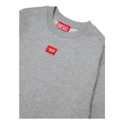 Bluza z naszywką z logo