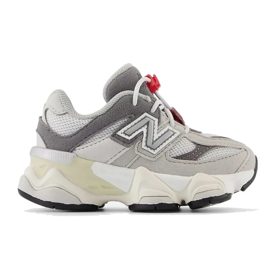 9060 Bungee Sneakers