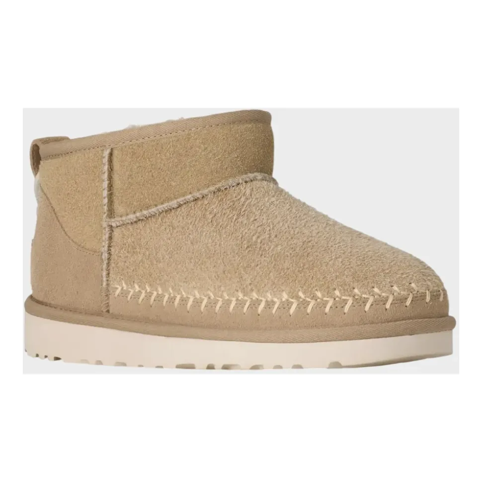 Classic Ultra Mini Biarritz Boot