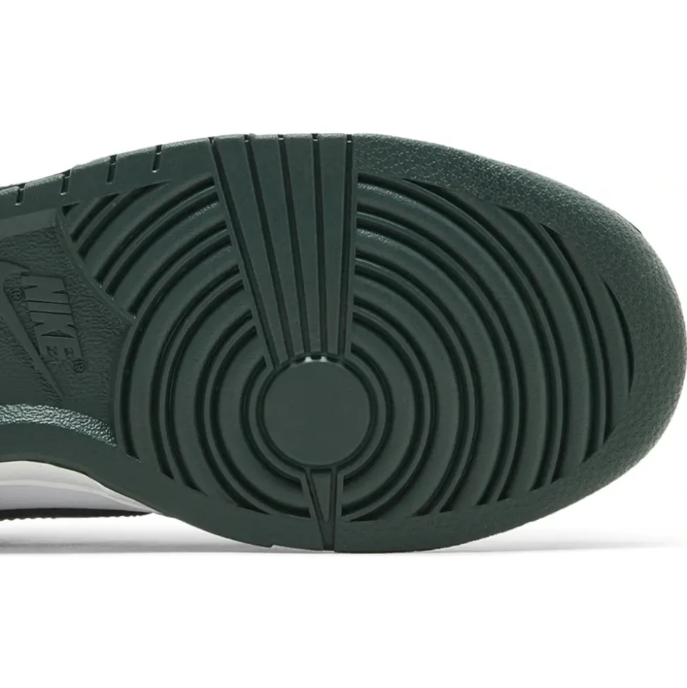 Dunk Low Retro