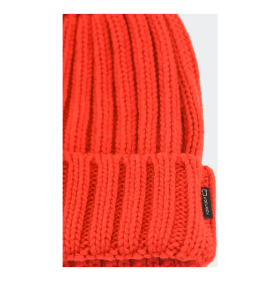 Dzianinowa czapka beanie z wypukłym logo