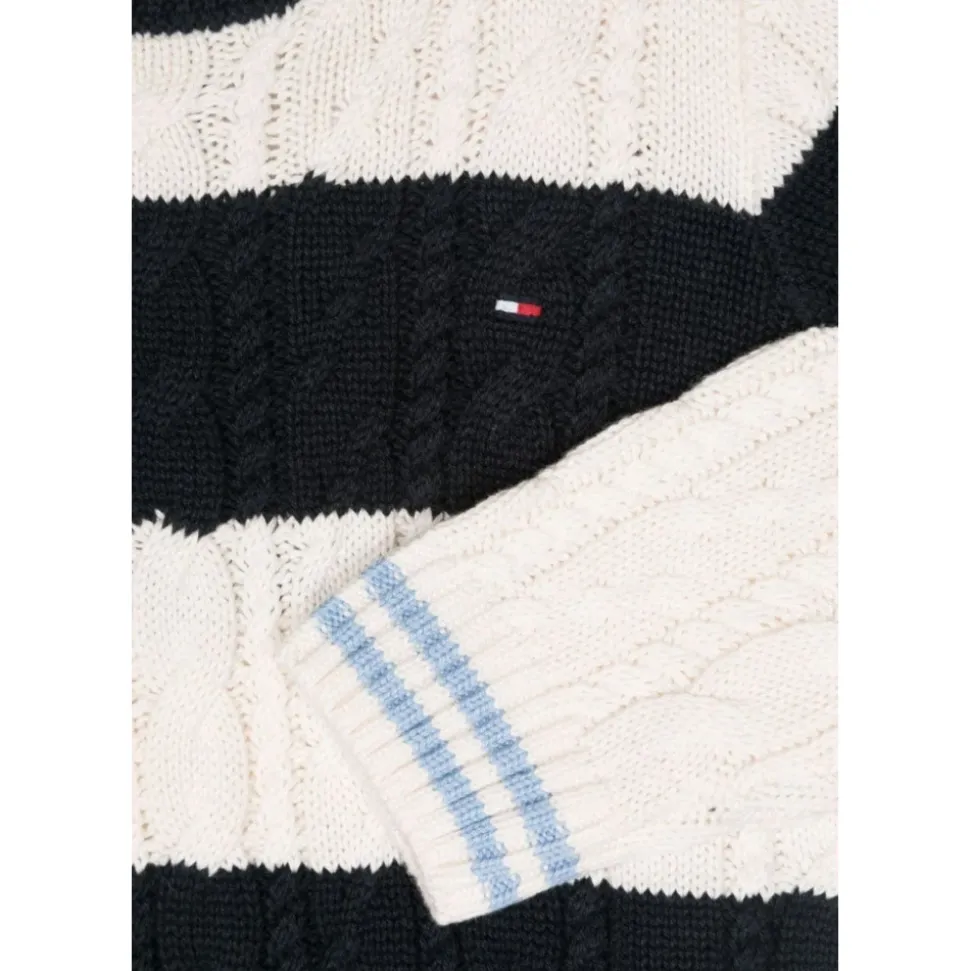 Dzianinowy sweter z okrągłym dekoltem