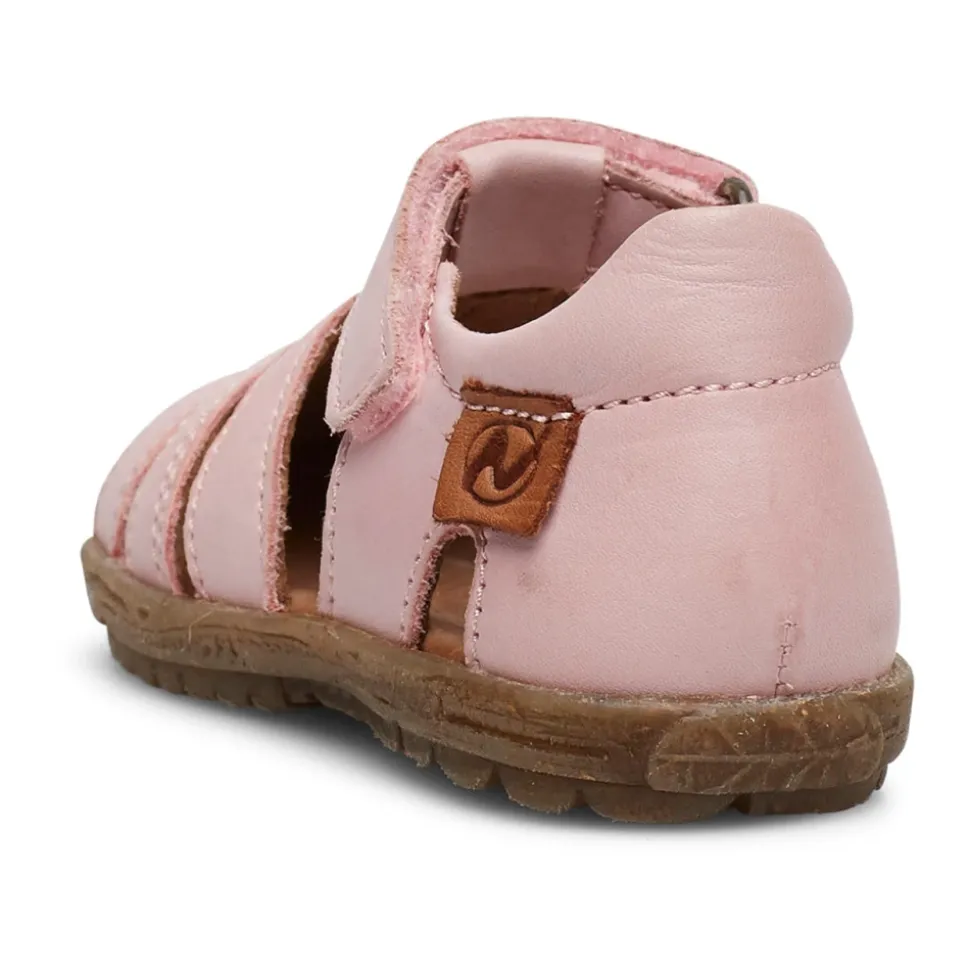 Half-closed leather sandals SEE