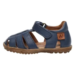 Half-closed leather sandals SEE