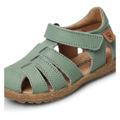 Half-closed leather sandals SEE