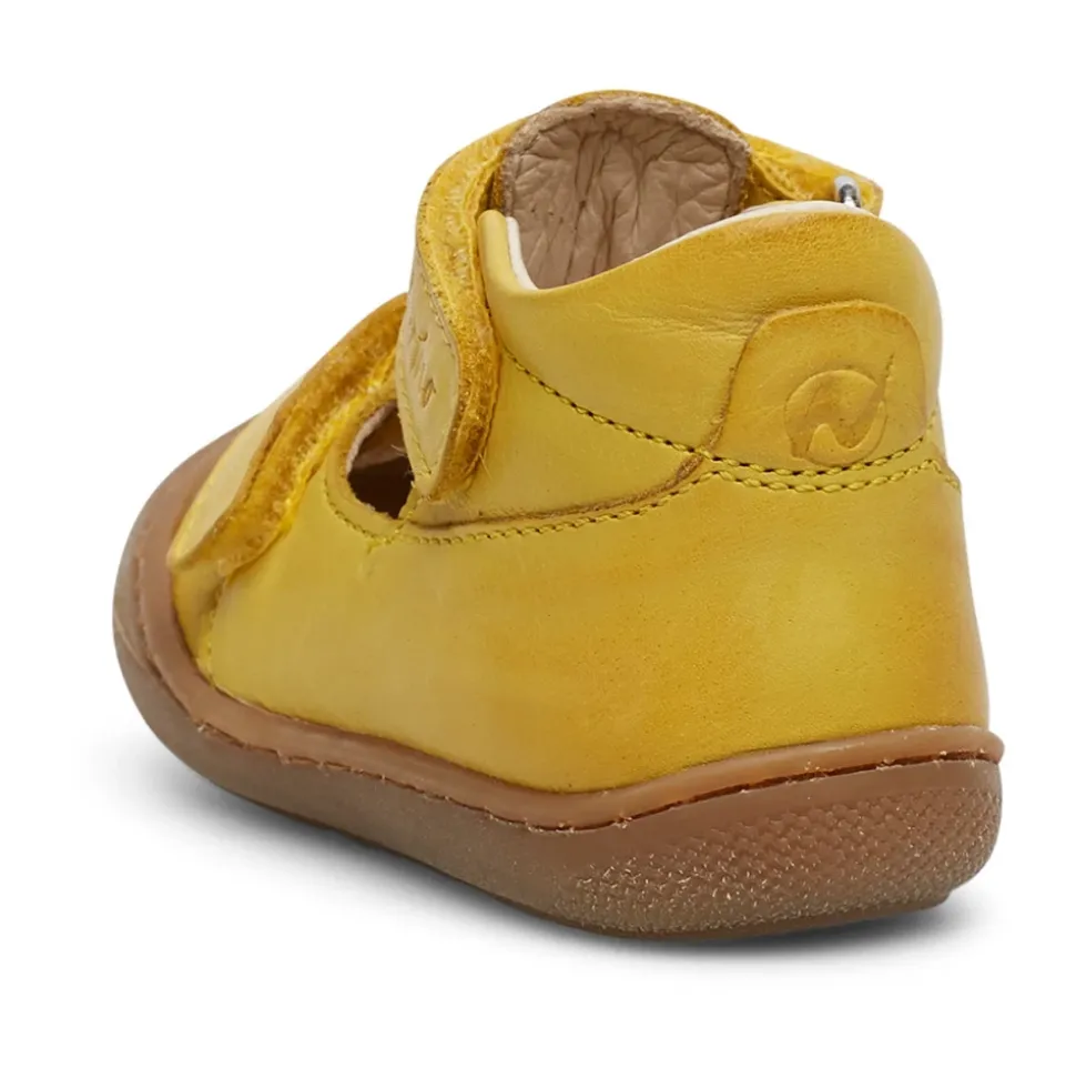 Half-closed sandals PUFFY