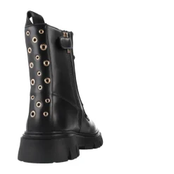 Ihlen Boot