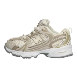 I530 Sneakers