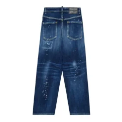 Jeansy o prostych nogawkach