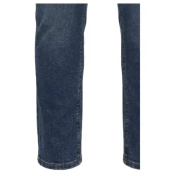 Jeansy typu Cigarette Leg