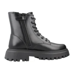 J Maquinnens Boot