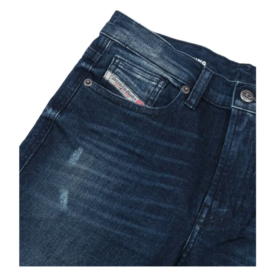 2010-J Straight Jeans