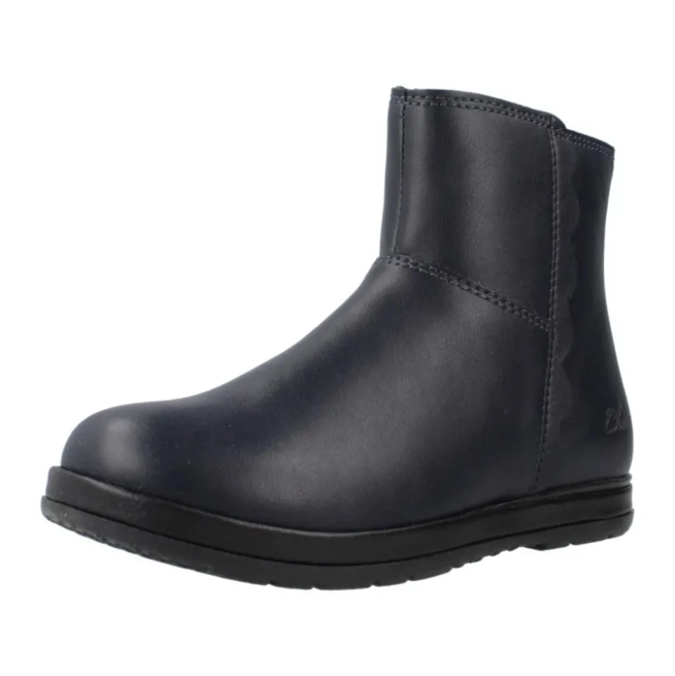 Modne botki na stylowe outfity