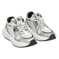 Nylonowe i siateczkowe sneakersy