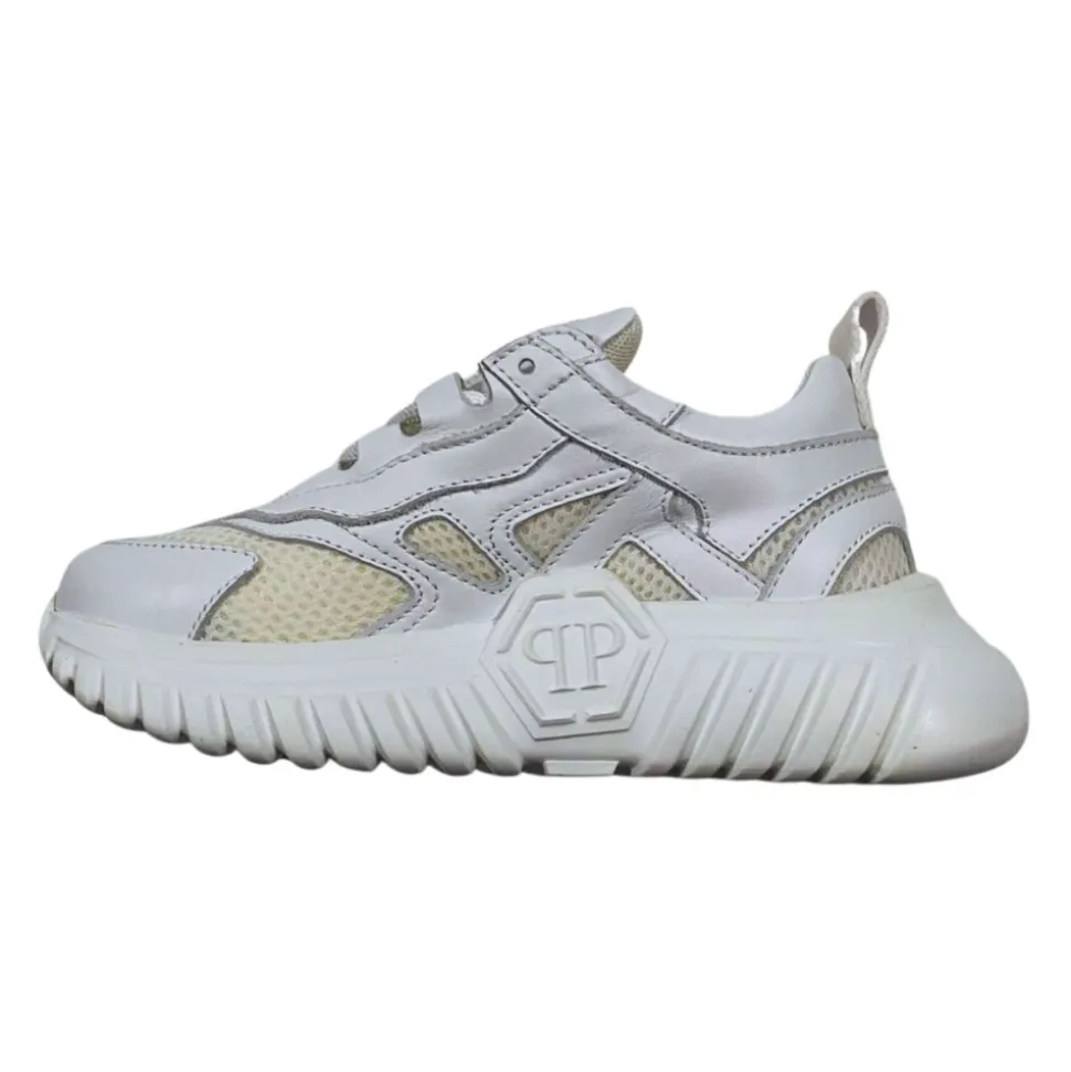 Okrągłe sneakersy z niską cholewką