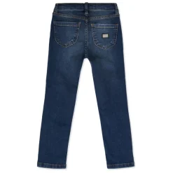 Slim Fit Statement