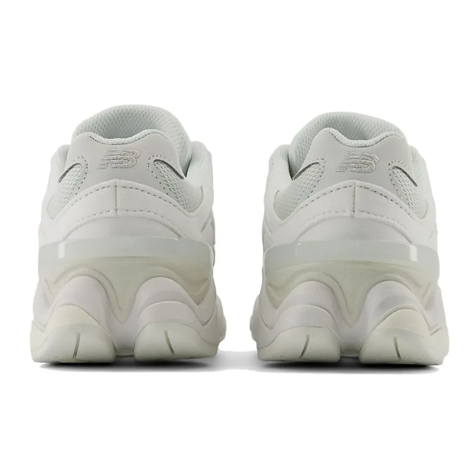 9060 Sneaker