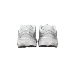 9060 Sneaker