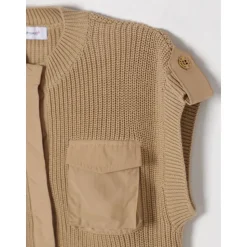 Stylowy dziecięcy bezrękawnik z kieszeniami