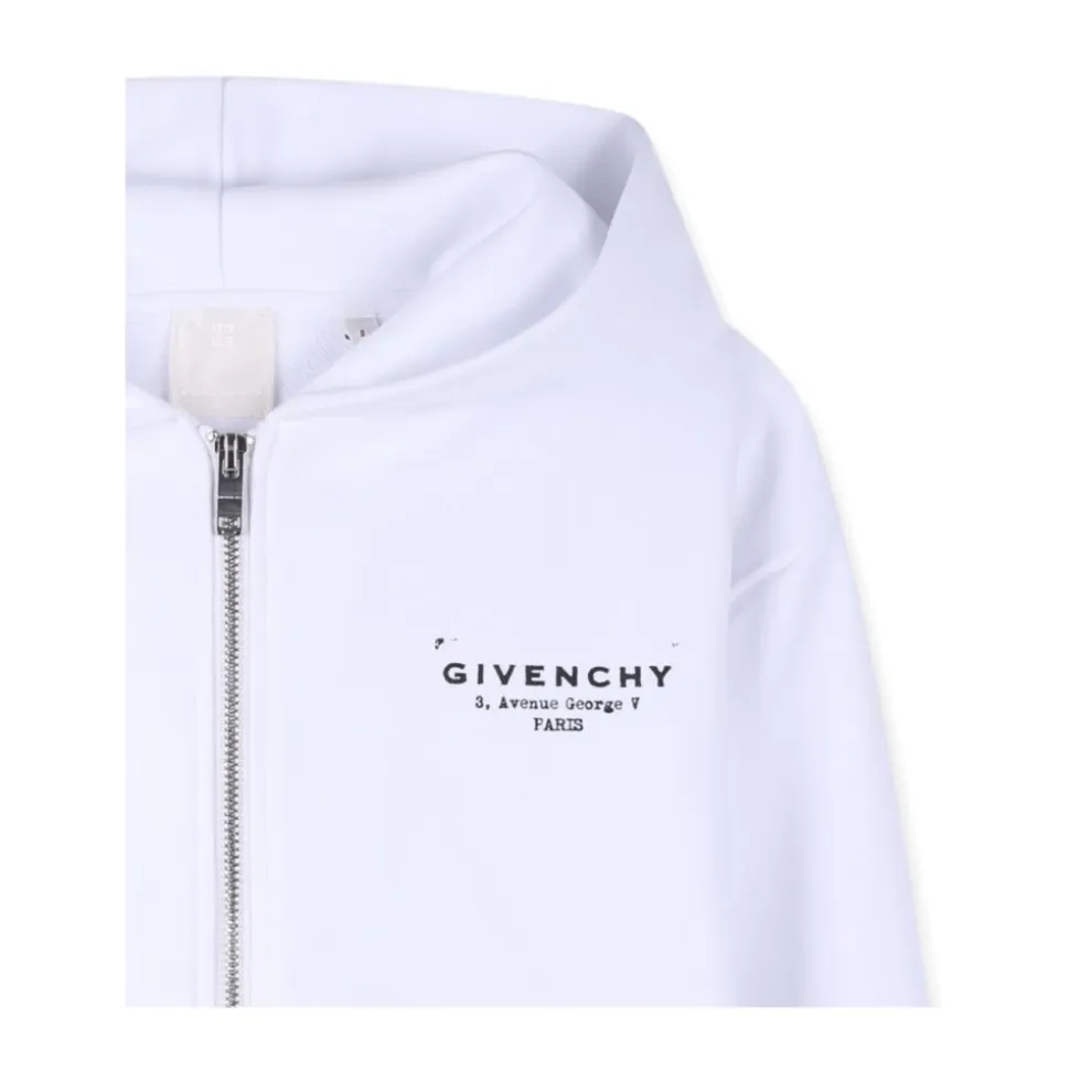 Sweter