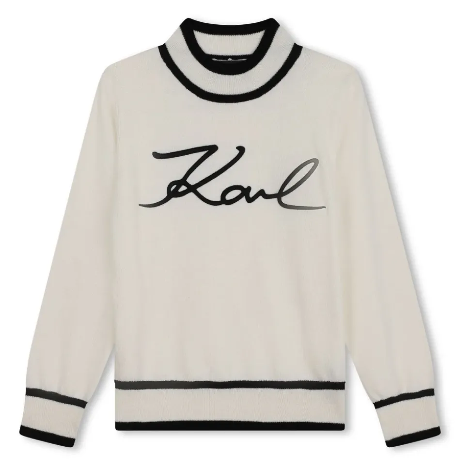 Sweter z Haftowanym Podpisem