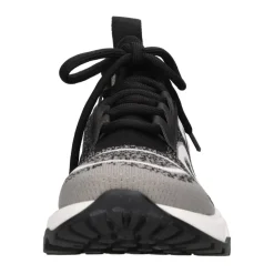 Tom Sneakers