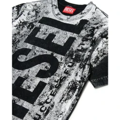 T-Shirty