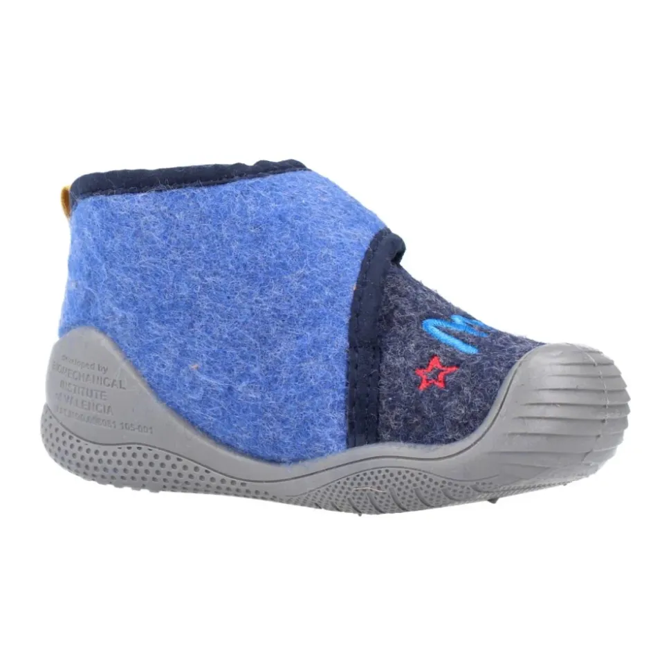 Wygodne buty domowe